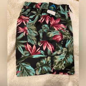 NWT MEN’S 1X SWIM TRUNKS